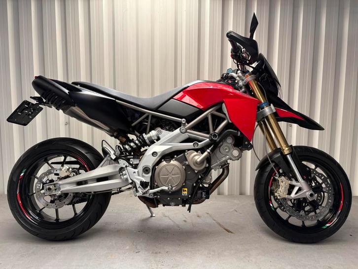 APRILIA DORSODURO 750 PERFECTE STAAT *** garantie ***, Motoren, Motoren | Aprilia, Bedrijf, SuperMoto, Ophalen