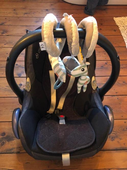 Maxi cosi met isofix, Kinderen en Baby's, Autostoeltjes, Gebruikt, Maxi-Cosi, 0 t/m 10 kg, Autogordel of Isofix, Ophalen