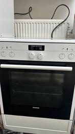 Cuisinière Siemens électrique (Four + taques), Electroménager, Enlèvement ou Envoi, Utilisé, Électrique, 4 zones de cuisson