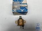 NOS magneetventiel voor Mercedes-Benz W114 W115 W123, Ophalen of Verzenden, Nieuw