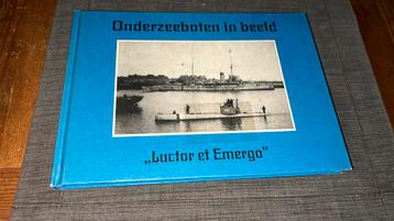 Onderzeeboten in beeld beschikbaar voor biedingen