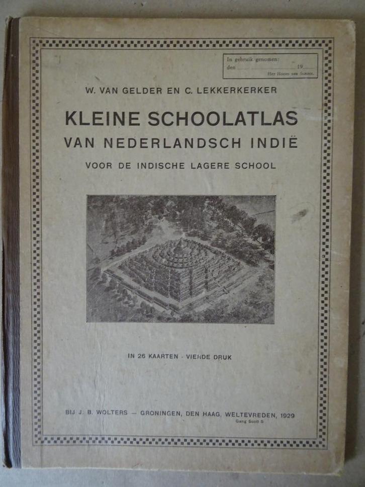 Kleine schoolatlas van Nederlandsch Indië 1929 Zeldzaam, Boeken, Atlassen en Landkaarten, Gelezen, Overige atlassen, Overige gebieden