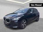 BMW 2 Reeks Active Tourer 218i, https://public.car-pass.be/vhr/7c4ca034-8613-4fa5-b138-8e6307567f7e, Stof, 136 pk, Zwart
