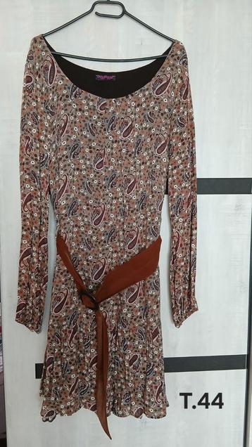 Robe femme beschikbaar voor biedingen