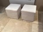 2 poufs., Enlèvement, Comme neuf