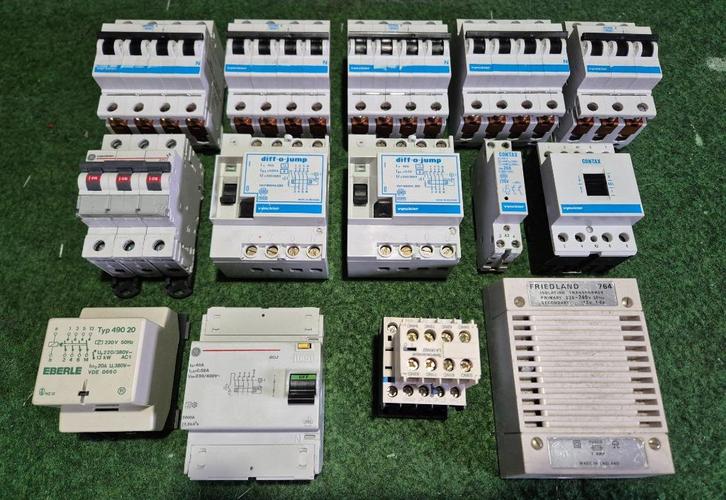 Diverse zekeringen van het merk Thermelec., Bricolage & Construction, Électricité & Câbles, Comme neuf, Autres types, Enlèvement