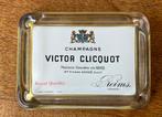 Vintage asbak - Vide-poche Victor Clicquot Champagne, Ophalen of Verzenden, Gebruikt, Gebruiksvoorwerp