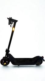 Niu KQi3 Sport zwarte elektrische scooter, Ophalen of Verzenden, Zo goed als nieuw