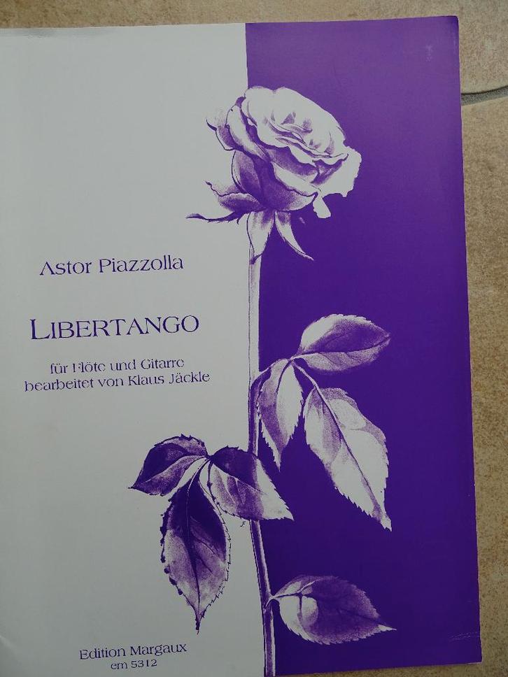 Bladmuziek Dwarsfluit en gitaar. 6 boeken, Muziek en Instrumenten, Bladmuziek, Zo goed als nieuw, Overige soorten, Klassiek, Gitaar
