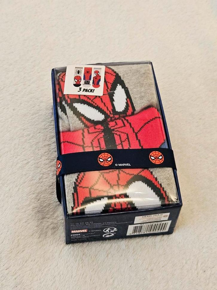 3 paar Spiderman sokken NIEUW | Maat 31-34, Kinderen en Baby's, Kinderkleding | Schoenen en Sokken, Sokken, Ophalen of Verzenden