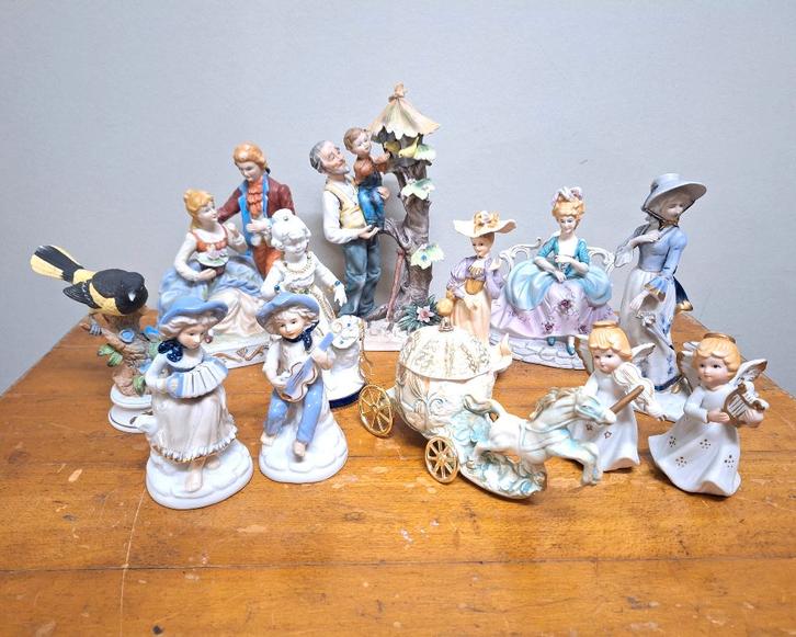 Porseleinen beelden mensen en dieren, Verzamelen, Beelden en Beeldjes, Zo goed als nieuw, Overige typen, Ophalen