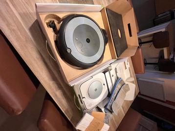 Lot Aspi Irobot i3 et Irobot braava jet M6 aspirateur et lav, Electroménager, Enlèvement, Utilisé, Réservoir, Aspirateur robot