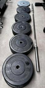 155kg Crossmaxx Bumperplates + Crossmaxx Barbell 220cm,20kg, Sport en Fitness, Ophalen, Gebruikt, Halterschijven