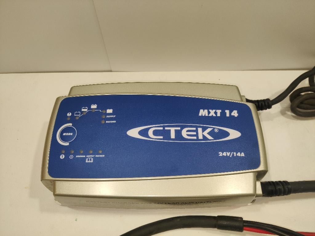 CTEK - MXT 14 - 24v batterijlader, Zakelijke goederen, Machines en Bouw | Overig, Ophalen of Verzenden