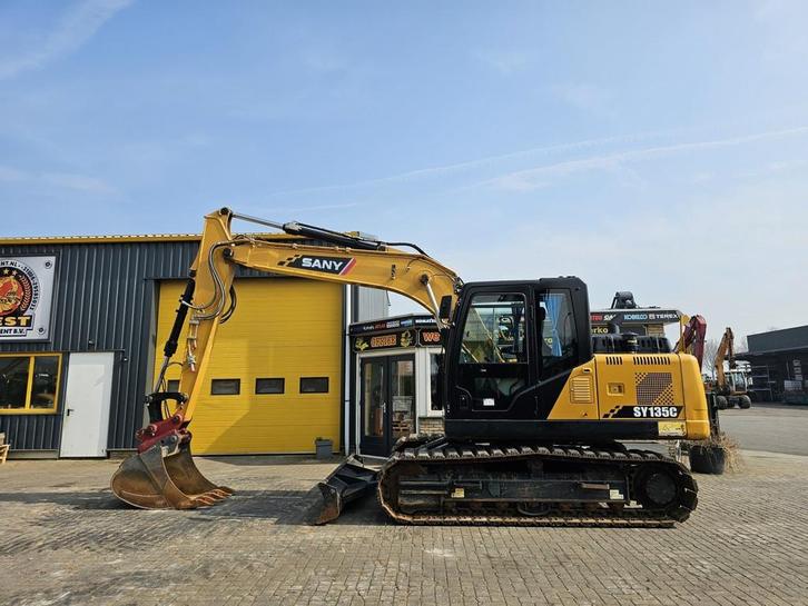 Sany SY135C WE1270, Zakelijke goederen, Machines en Bouw | Kranen en Graafmachines, Graafmachine
