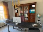 Bureau in Blauwe Steen uit Henegouwen, Ophalen, Zo goed als nieuw, Bureau