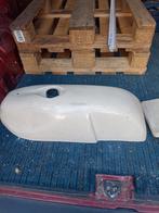 Suzuki T 500 race tank+ zitje., Motoren, Ophalen of Verzenden
