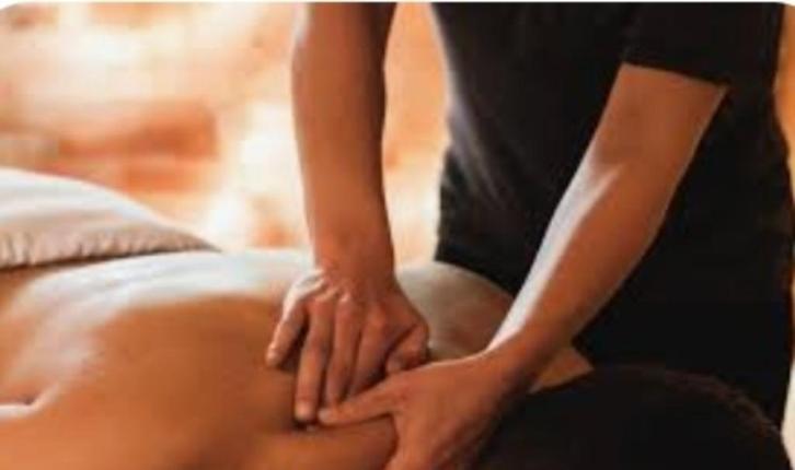 Massage Relaxation et Sportif H, Diensten en Vakmensen, Welzijn | Masseurs en Massagesalons, Bedrijfsmassage, Ontspanningsmassage