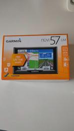 Garmin Nuvi 57LM + Portable Friction mount, Auto diversen, Autonavigatie, Ophalen of Verzenden, Zo goed als nieuw