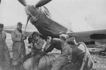 Duitse benzine droptank BF109 beschikbaar voor biedingen