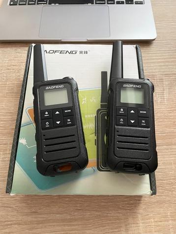 Baofeng F22 beschikbaar voor biedingen