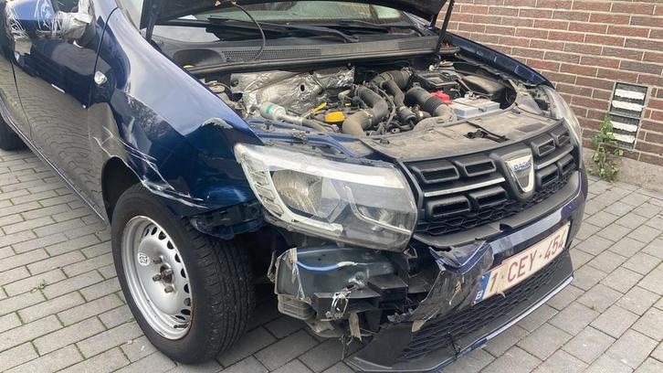 Carrosserie herstellingen / Reparation de carrrosserie, Auto diversen, Ongevalwagen, Ophalen of Verzenden