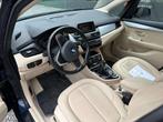 BMW 214 LEDER - AIRCO - NAVI, Auto's, BMW, Voorwielaandrijving, Monovolume, Gebruikt, Blauw