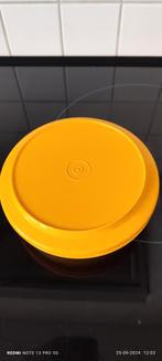 Tupperware geel doosje met deksel., Enlèvement, Utilisé