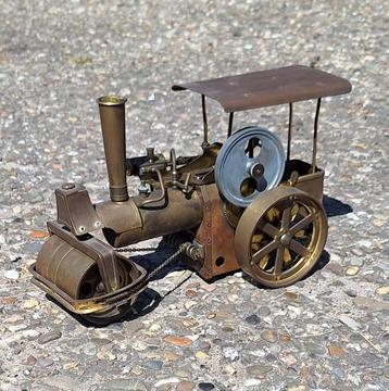 Miniatuur stoommachine, de Wilesco D366 stoomwals. beschikbaar voor biedingen