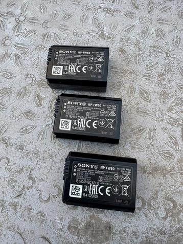3 stuks Sony NP-FW50 accu batterij DSLR camera  beschikbaar voor biedingen