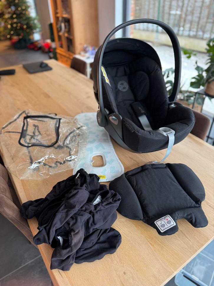 Cybex Cloud Z i-Size autostoeltje incl. accessoires, Kinderen en Baby's, Autostoeltjes, Zo goed als nieuw, 0 t/m 13 kg, Autogordel of Isofix