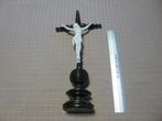 oud kruisbeeld in biscuit, Antiquités & Art, Antiquités | Objets religieux, Enlèvement ou Envoi