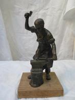 Bronzen beeldje van een smid, Antiek en Kunst, Ophalen of Verzenden, Brons