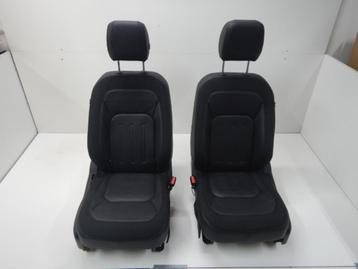 Land Rover Defender L8B2 Voorstoelen Links en Rechts Leder-S beschikbaar voor biedingen