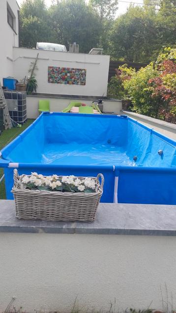 Piscine 400x230x80 avec pompe filtre  beschikbaar voor biedingen