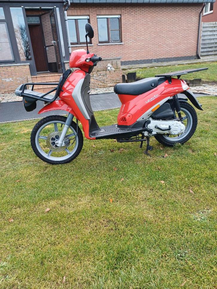 piaggio lyberty 50cc, Vélos & Vélomoteurs, Scooters | Piaggio, Comme neuf, Autres modèles, Classe B (45 km/h), Essence, Enlèvement