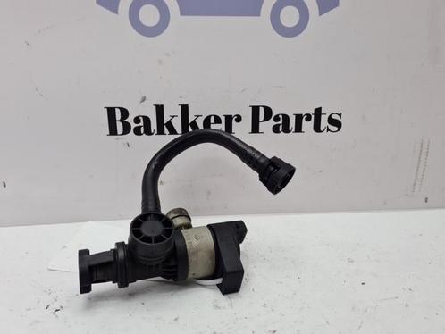 Vacuumpomp (Benzine) van een BMW X3, Auto-onderdelen, Motor en Toebehoren, BMW, Gebruikt, 3 maanden garantie