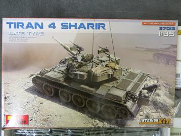 1/35 Tiran 4 Sharir -full interior- (Miniart) + metalen loop beschikbaar voor biedingen