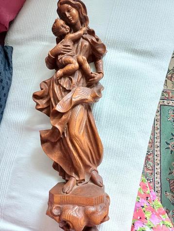 Maria en kind in hout ,handwerk