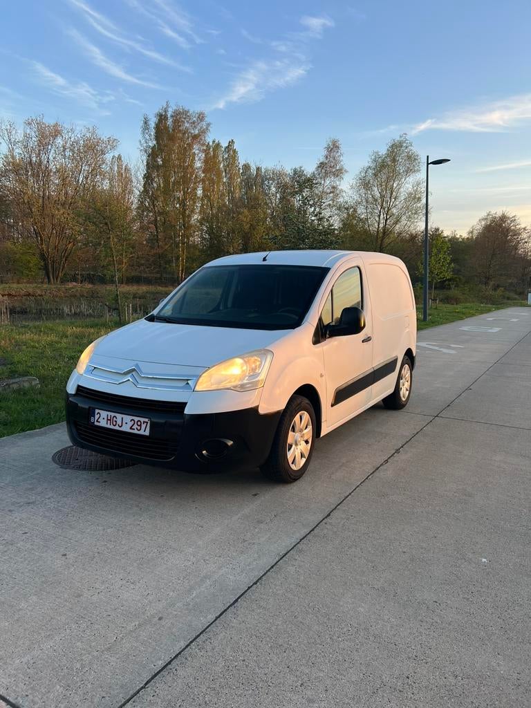 CITROEN BERLINGO PROPER 143dkm lichte vracht, Auto's, Bestelwagens en Lichte vracht, Particulier, Citroën, Diesel, Ophalen of Verzenden