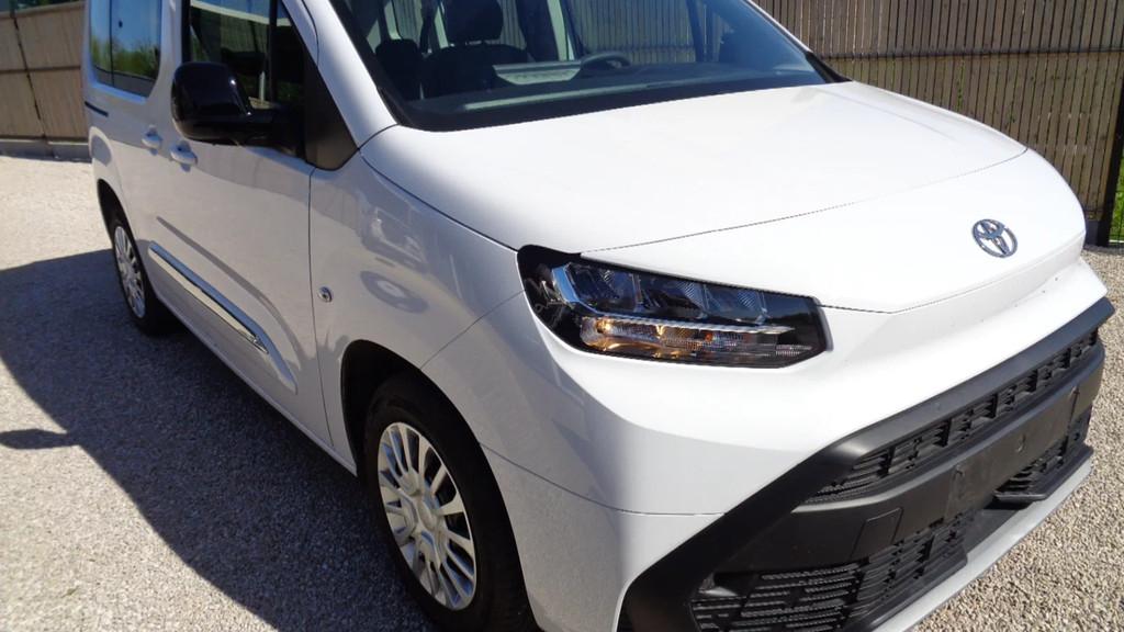 Toyota ProAce CITY VERSO SHUTTLE (bj 2024), Auto's, 75 kW, 4 cilinders, Parkeersensor, Wit