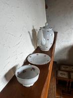 Service en porcelaine élégante et classique, Ophalen