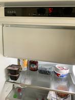 inbouw frigo AEG, Gebruikt, 100 tot 150 liter, 45 tot 60 cm, Met vriesvak