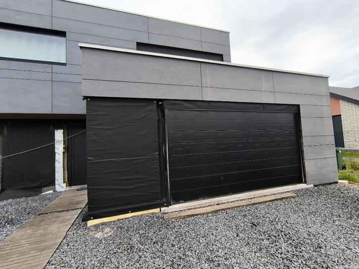 2018 HÖRMANN supergeïsoleerde sectionale garagedeur, Doe-het-zelf en Bouw, Raamkozijnen en Schuifdeuren, Zo goed als nieuw, Ophalen