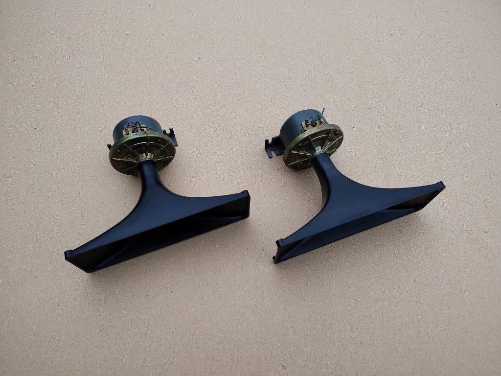 2x Horn NSM (Div) jukebox, Collections, Envoi