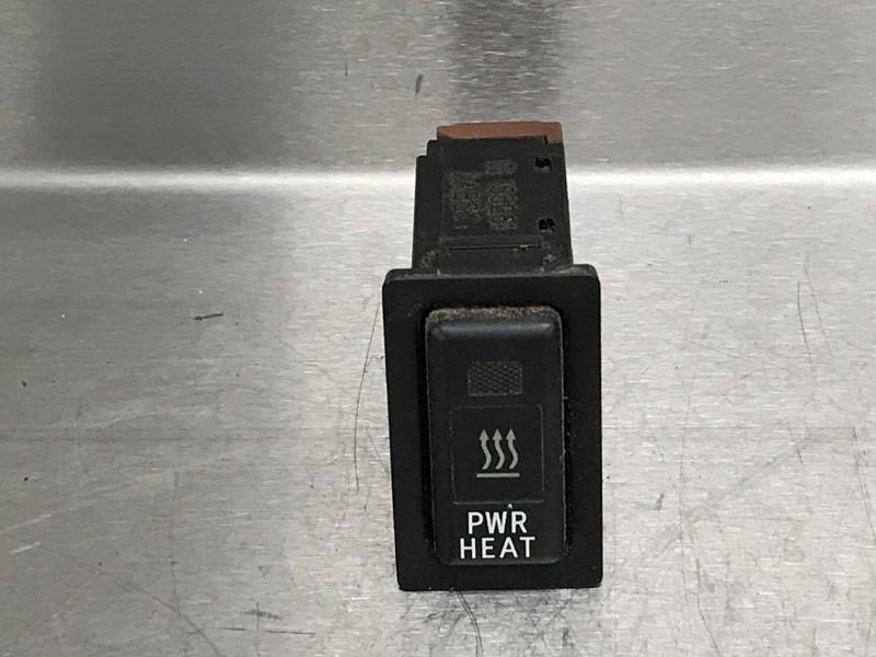 INTERRUPTEUR DEGIVRAGE LUNETTE ARRIÈRE Toyota HiAce II, Utilisé, Toyota