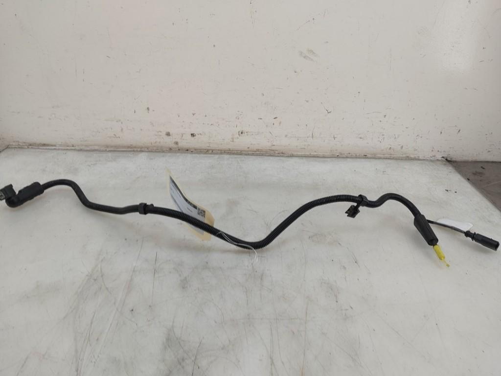 LEIDING Volkswagen Transporter T6 (|7LA131984F|), Gebruikt, Volkswagen