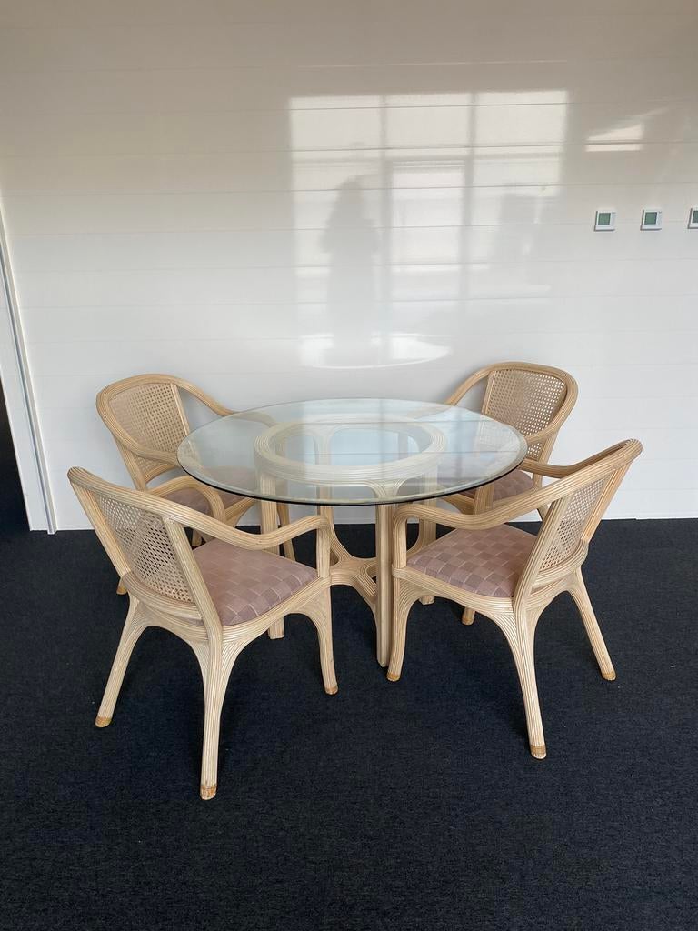 Mooie glazen tafel €60 en 4 stoelen GRATIS!, Enlèvement, Comme neuf