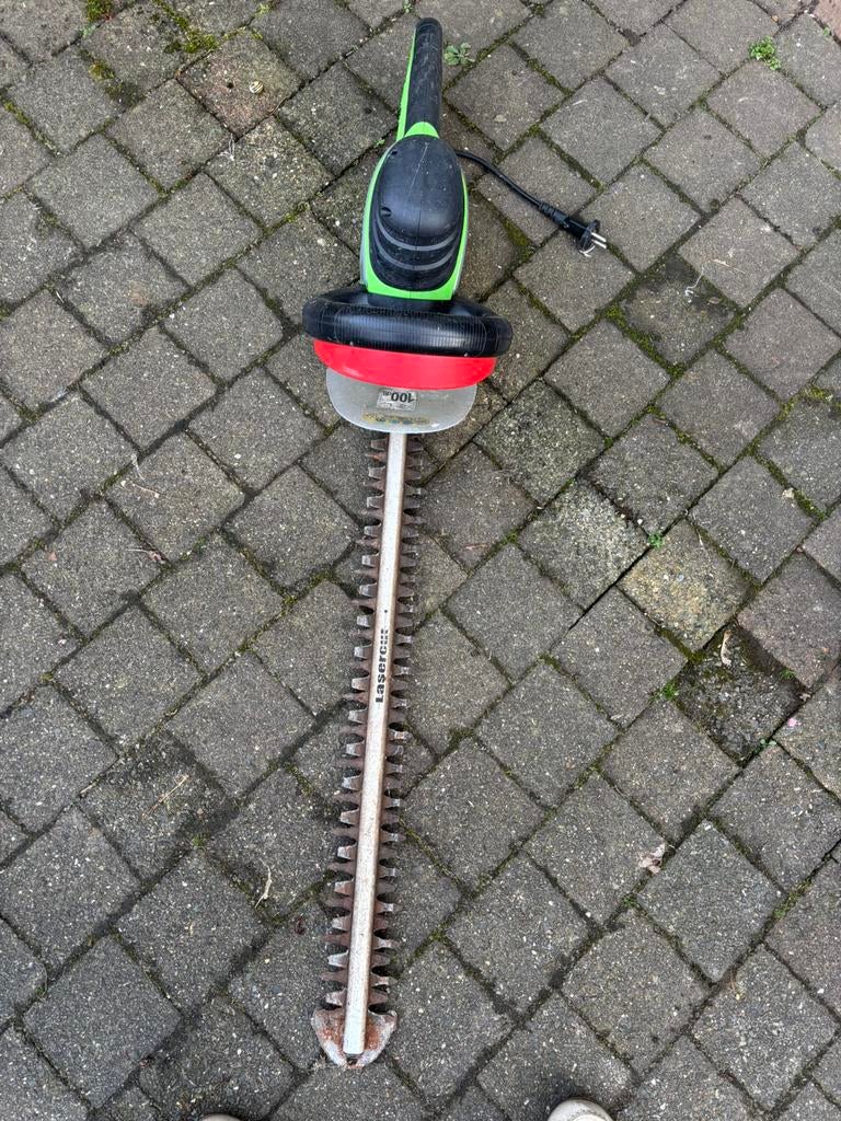 Elektrische heggenschaar, Tuin en Terras, Heggenscharen, Ophalen, Gebruikt, Elektrisch