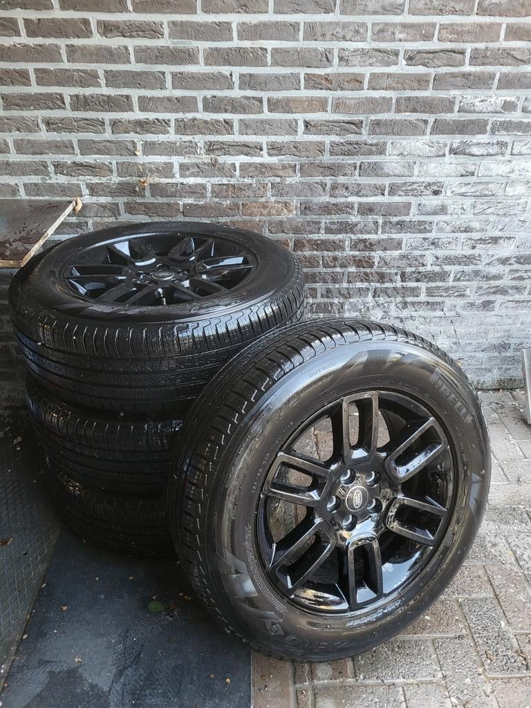 4 nieuwe velgen met band defender, Autos : Pièces & Accessoires, Pneus & Jantes, Enlèvement, Neuf, 19 pouces, Pneu(s)